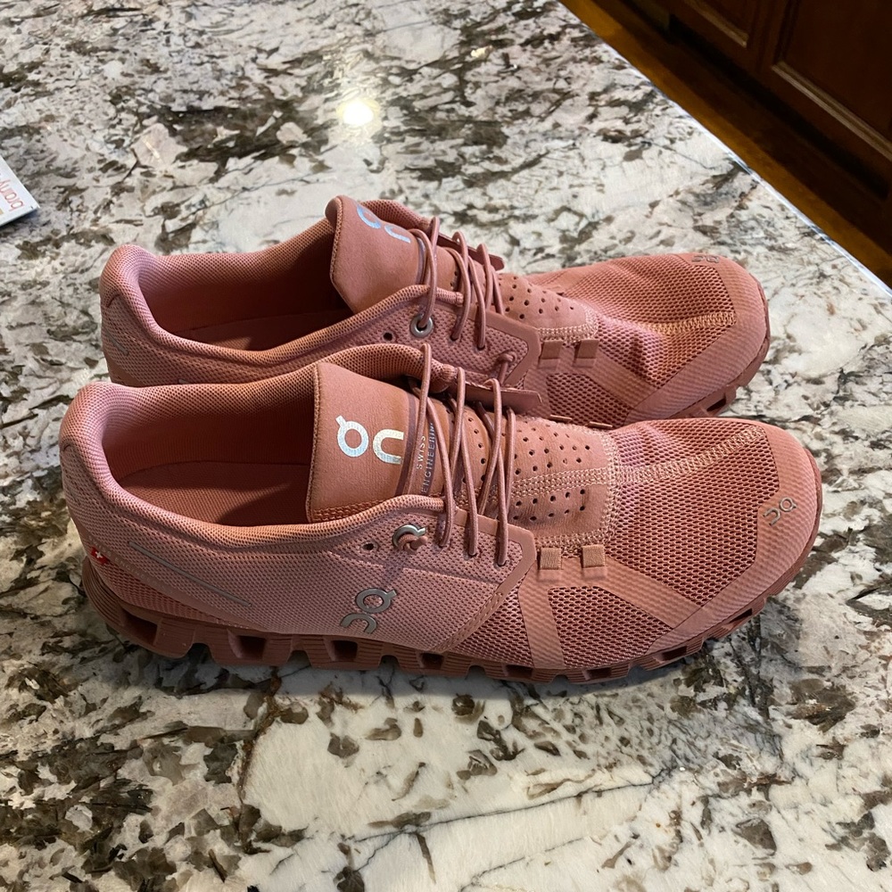 On Cloud Sneakers - Rose Color - Size 11